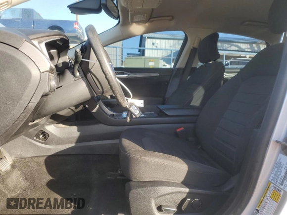 2019 Ford Fusion SE with VIN 3FA6P0HD4KR251223, listed as a Copart auction lot 42451445 with 37,710 mi miles and Salvage Title. Bid and sale history available at carsss.com. Image 7.