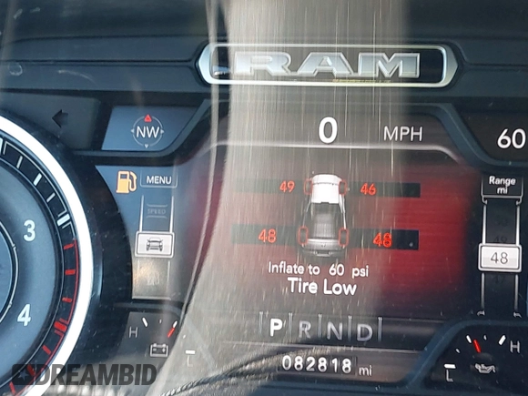 2019 Ram 2500 Laramie with VIN 3C6UR5FL1KG537617, listed as a IAAI auction lot 41076191 with 82,818 mi miles. Bid and sale history available at carsss.com. Image 7.