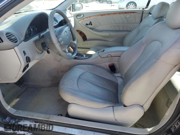 2004 Mercedes-Benz CLK 500 with VIN WDBTJ75J74F107438, listed as a Copart auction lot 46294475 with 149,566 mi miles and Clean title. Bid and sale history available at DreamBid. Image 7.