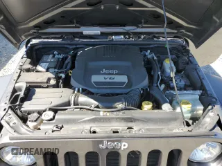 2018 Jeep Wrangler JK Unlimited Sport S with VIN 1C4HJWDG7JL929337, listed as a Copart auction lot 69376174 with 101,313 mi miles and Salvage Title. Bid and sale history available at carsss.com. Image 12.