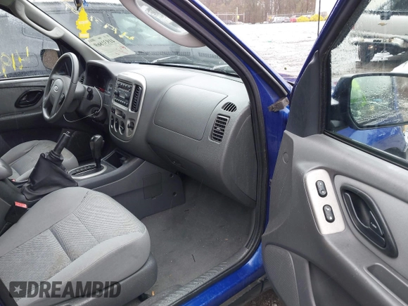 2005 Ford Escape XLT with VIN 1FMCU93125KA41795, listed as a IAAI auction lot 41931869 with 156,421 mi miles and . Bid and sale history available at DreamBid. Image 5.
