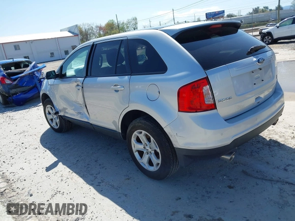 2013 Ford Edge SEL with VIN 2FMDK4JC7DBB62381, listed as a IAAI auction lot 41962145 with 95,109 mi miles. Bid and sale history available at carsss.com. Image 3.
