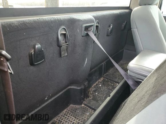 2015 Ram 1500 Tradesman z VIN 3C6JR7AT9FG581134, wystawiony jako Copart lot #49156425 z przebiegiem 182 504 mil mil oraz Szkoda całkowita • Salvage title. Historia ofert i sprzedaży dostępna na DreamBid. Obrazek 10.