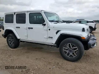 2025 Jeep Wrangler Sahara with VIN 1C4PJXEN1SW528297, listed as a Copart auction lot 55950005 with 7,167 mi miles and Clean title. Bid and sale history available at DreamBid. Image 4.