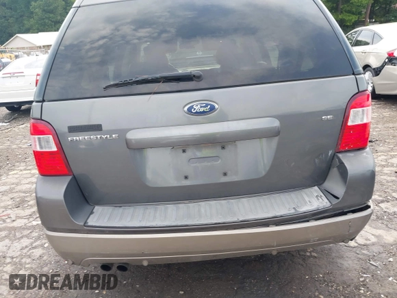 2005 Ford Freestyle SEL with VIN 1FMZK02185GA06274, listed as a IAAI auction lot 42232701 with Not provided miles and . Bid and sale history available at DreamBid. Image 16.