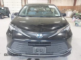 2023 Toyota Sienna XLE z VIN 5TDYRKEC5PS148076, wystawiony jako IAAI lot #42154673 z przebiegiem 169 197 mil mil oraz . Historia ofert i sprzedaży dostępna na DreamBid. Obrazek 12.
