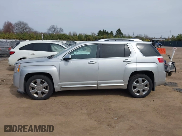 2013 GMC Terrain Denali z VIN 2GKFLZE36D6347892, wystawiony jako IAAI lot #42030759 z przebiegiem 219 627 mil mil oraz . Historia ofert i sprzedaży dostępna na DreamBid. Obrazek 14.