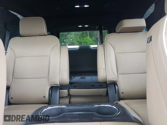 2024 Chevrolet Tahoe Premier with VIN 1GNSCSKD8RR247861, listed as a Copart auction lot 58767795 with 27,303 mi miles and Salvage title. Bid and sale history available at DreamBid. Image 10.