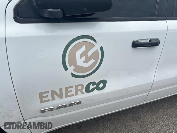 2022 Ram 1500 Tradesman с VIN 1C6SRFGT2NN433449, выставлен на аукционе IAAI как лот 42600128 с пробегом 91 606 миль миль и . История ставок и продаж доступна на DreamBid. Изображение 9.