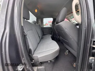 2021 Ram 1500 Tradesman z VIN 1C6RR7FT7MS553088, wystawiony jako Copart lot #62372615 z przebiegiem 163 608 mil mil oraz Szkoda całkowita • Salvage title. Historia ofert i sprzedaży dostępna na DreamBid. Obrazek 6.