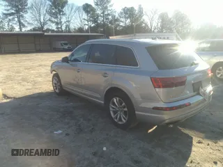 2019 Audi Q7 Premium Plus with VIN WA1LHAF70KD036101, listed as a IAAI auction lot 41211953 with 109,000 mi miles and . Bid and sale history available at DreamBid. Image 3.