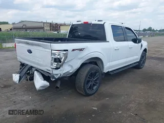 2022 Ford F-150 XL z VIN 1FTEW1EP1NKD75438, wystawiony jako IAAI lot #42476721 z przebiegiem 47 812 mil mil oraz . Historia ofert i sprzedaży dostępna na DreamBid. Obrazek 4.