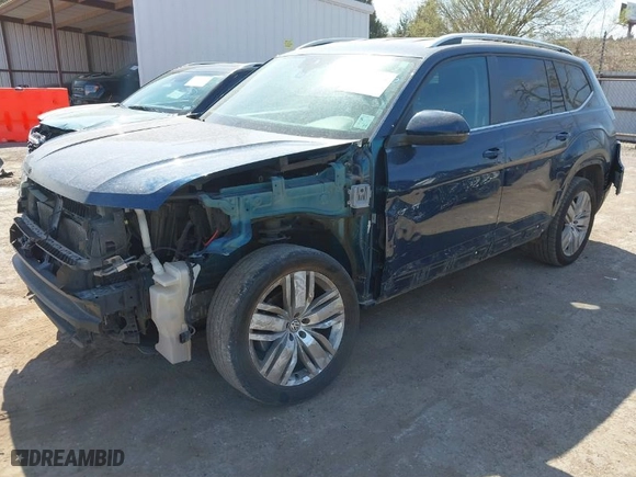 2019 Volkswagen Atlas 3.6L V6 SE w/Technology with VIN 1V2WR2CA9KC571695, listed as a IAAI auction lot 41895710 with 128,148 mi miles. Bid and sale history available at carsss.com. Image 2.