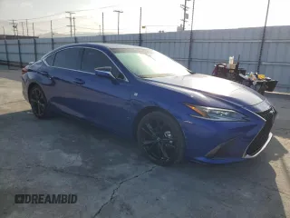 2024 Lexus ES 300h with VIN 58ABA1C12RU040283, listed as a Copart auction lot 45994225 with 5,736 mi miles and Non repairable. Bid and sale history available at DreamBid. Image 4.