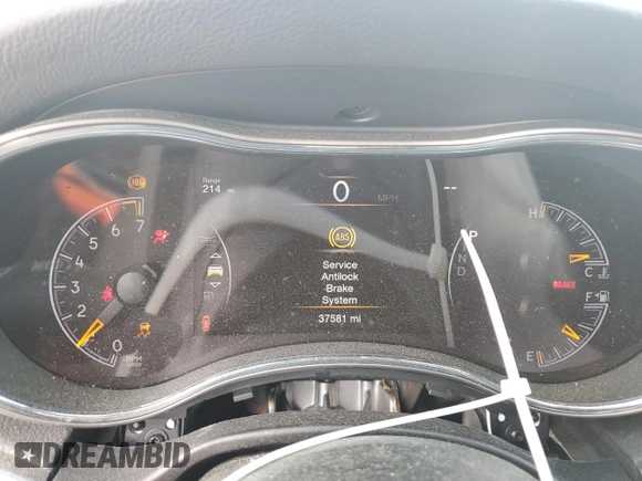 2018 Jeep Grand Cherokee Altitude with VIN 1C4RJEAG0JC412397, listed as a Copart auction lot 56246335 with 37,581 mi miles and Salvage title. Bid and sale history available at DreamBid. Image 9.