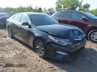 2020 Kia Optima LX with VIN 5XXGT4L31LG446289, listed as a IAAI auction lot 42456981 with 136,709 mi miles and . Bid and sale history available at DreamBid. Image 1.