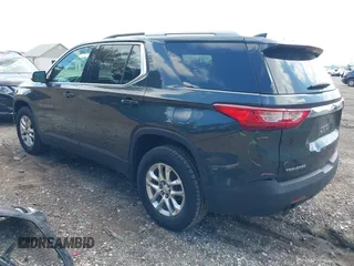 2018 Chevrolet Traverse LT Cloth with VIN 1GNERGKW5JJ204737, listed as a IAAI auction lot 42019256 with 172,064 mi miles. Bid and sale history available at carsss.com. Image 3.