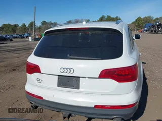 2013 Audi Q7 Premium Plus z VIN WA1LGAFE7DD000118, wystawiony jako IAAI lot #42061733 z przebiegiem 126 673 mil mil oraz . Historia ofert i sprzedaży dostępna na DreamBid. Obrazek 16.