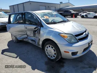 2006 Scion xA z VIN JTKKT624460167465, wystawiony jako Copart lot #51004434 z przebiegiem 73 959 mil mil oraz Nie do naprawy. Historia ofert i sprzedaży dostępna na DreamBid. Obrazek 4.