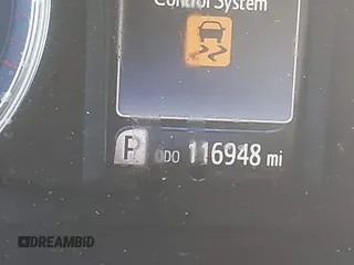 2017 Toyota Camry XLE z VIN 4T1BF1FK0HU277334, wystawiony jako IAAI lot #42312610 z przebiegiem 116 948 mil mil oraz . Historia ofert i sprzedaży dostępna na DreamBid. Obrazek 15.