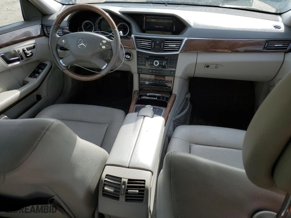 2011 Mercedes-Benz E-Class E 350 Luxury BlueTEC with VIN WDDHF2EB2BA414049, listed as a Copart auction lot 43645705 with 203,468 mi miles and Salvage Title. Bid and sale history available at carsss.com. Image 8.
