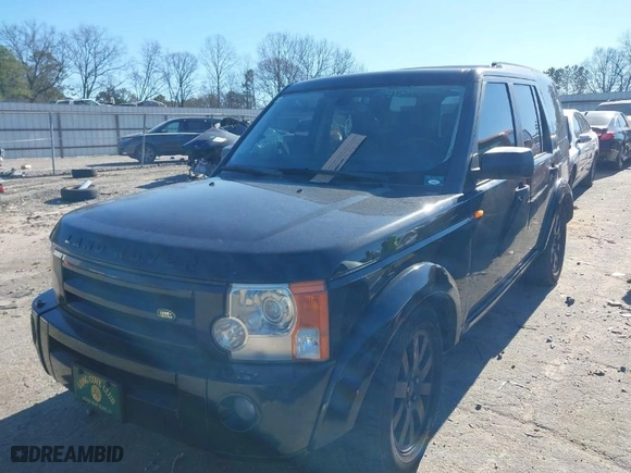 2006 Land Rover LR3 SE with VIN SALAE254X6A387617, listed as a IAAI auction lot 41244901 with 181,085 mi miles. Bid and sale history available at carsss.com. Image 2.