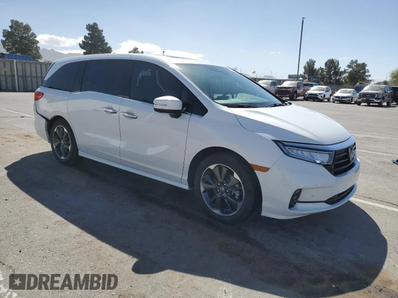 2024 Honda Odyssey Elite with VIN 5FNRL6H90RB039223, listed as a Copart auction lot 48995265 with 9,740 mi miles and Salvage Title. Bid and sale history available at carsss.com. Image 4.
