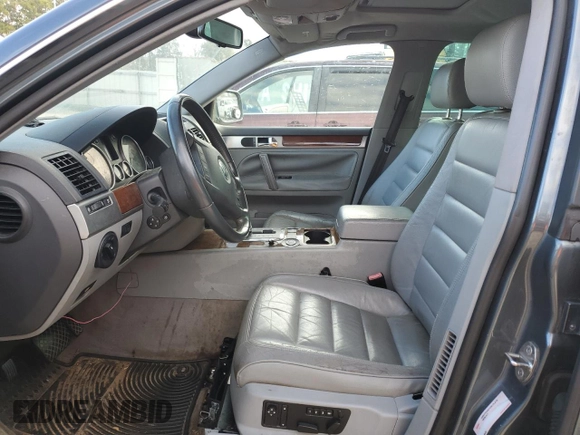 2007 Volkswagen Touareg V6 with VIN WVGZE77L07D000435, listed as a Copart auction lot 85979004 with Not Provided miles and Clean Title. Bid and sale history available at DreamBid. Image 7.