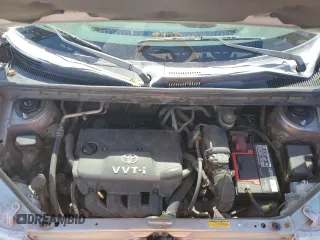 2006 Scion xB with VIN JTLKT324464037639, listed as a Copart auction lot 71006154 with 194,528 mi miles and Salvage Title. Bid and sale history available at carsss.com. Image 12.