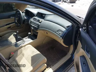 2012 Honda Accord LX Premium z VIN 1HGCP2F49CA055822, wystawiony jako IAAI lot #42244959 z przebiegiem 116 817 mil mil oraz . Historia ofert i sprzedaży dostępna na DreamBid. Obrazek 5.