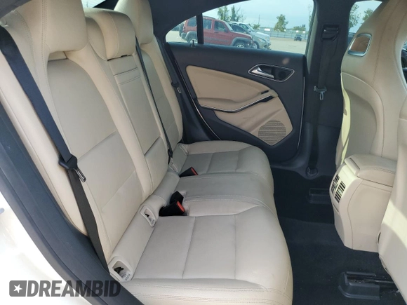 2015 Mercedes-Benz CLA 250 with VIN WDDSJ4EB7FN183180, listed as a Copart auction lot 60727853 with 98,583 mi miles and . Bid and sale history available at DreamBid. Image 10.