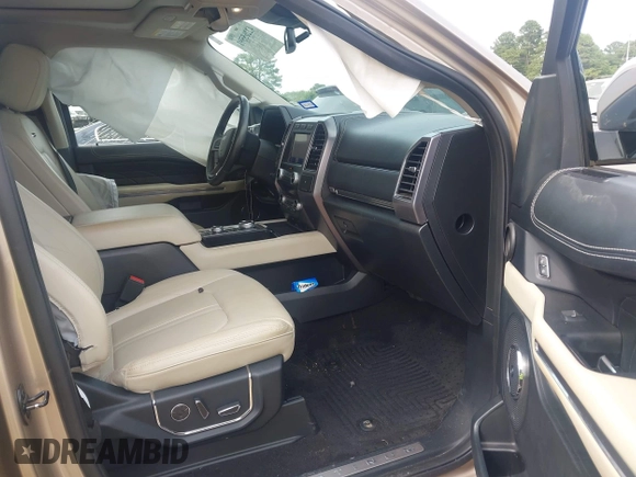 2020 Ford Expedition Platinum with VIN 1FMJU1MT6LEA51900, listed as a IAAI auction lot 42265591 with 70,022 mi miles and . Bid and sale history available at DreamBid. Image 5.