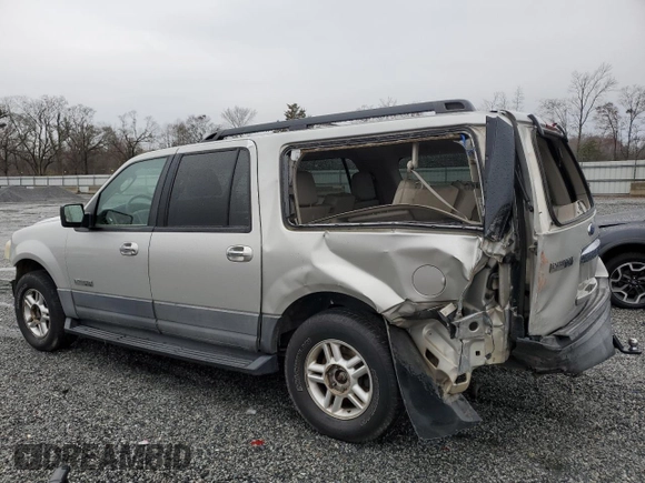 2007 Ford Expedition EL SSV with VIN 1FMFK16547LA85099, listed as a Copart auction lot 48208125 with 263,197 mi miles and Salvage Title. Bid and sale history available at carsss.com. Image 2.