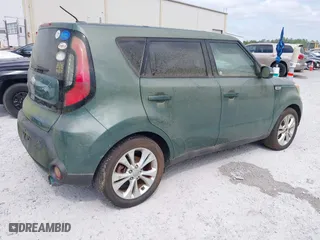 2014 Kia Soul + with VIN KNDJP3A53E7019233, listed as a IAAI auction lot 42038590 with 132,248 mi miles. Bid and sale history available at carsss.com. Image 4.