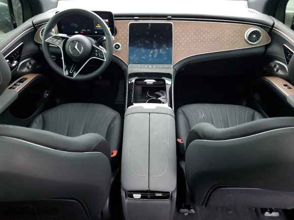 2023 Mercedes-Benz EQS with VIN 4JGDM2DB9PA010832, listed as a Copart auction lot 43791344 with 1,937 mi miles. Bid and sale history available at carsss.com. Image 8.