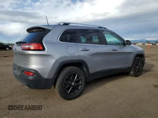 2018 Jeep Cherokee Latitude z VIN 1C4PJMCX2JD532405, wystawiony jako Copart lot #54792835 z przebiegiem 125 225 mil mil oraz Szkoda całkowita • Salvage title. Historia ofert i sprzedaży dostępna na DreamBid. Obrazek 3.
