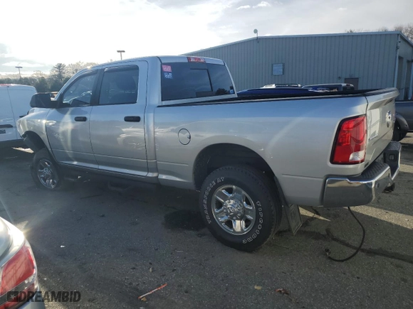 2015 Ram 2500 Big Horn with VIN 3C6UR5DJ5FG593583, listed as a Copart auction lot 84487914 with 221,398 mi miles and Salvage Title. Bid and sale history available at carsss.com. Image 2.