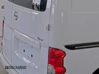 2020 Nissan NV200 SV with VIN 3N6CM0KN1LK704471, listed as a IAAI auction lot 42748291 with 99,672 mi miles and . Bid and sale history available at DreamBid. Image 14.