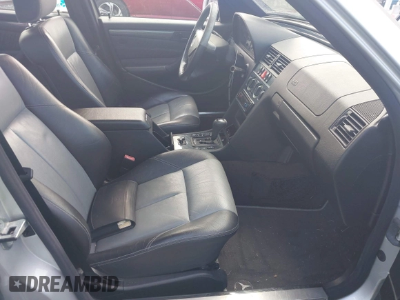 2000 Mercedes-Benz C 230 Kompressor with VIN WDBHA24G5YA865540, listed as a IAAI auction lot 42328754 with 181,940 mi miles and . Bid and sale history available at DreamBid. Image 5.