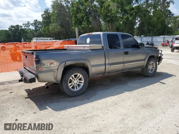 2006 Chevrolet Silverado 1500 LT2 with VIN 1GCEK19B76Z262869, listed as a Copart auction lot 55513435 with Not Provided miles and Salvage Title. Bid and sale history available at DreamBid. Image 3.