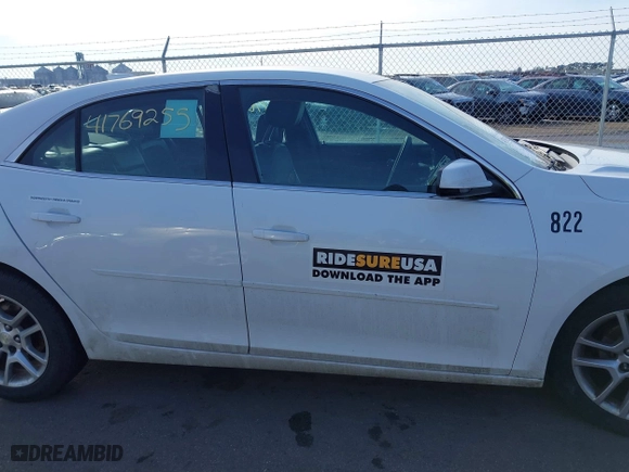 2015 Chevrolet Malibu LT with VIN 1G11C5SL6FF118925, listed as a IAAI auction lot 41769255 with 236,705 mi miles. Bid and sale history available at carsss.com. Image 13.