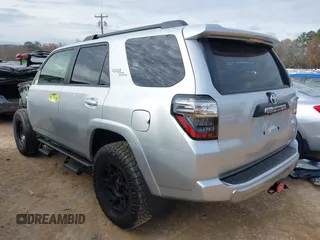 2024 Toyota 4Runner TRD Off Road with VIN JTERU5JR2R6304250, listed as a IAAI auction lot 41117579 with 1,352 mi miles and . Bid and sale history available at DreamBid. Image 3.