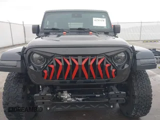 2021 Jeep Wrangler Unlimited Rubicon z VIN 1C4HJXFG8MW775419, wystawiony jako IAAI lot #41797178 z przebiegiem 56 166 mil mil oraz . Historia ofert i sprzedaży dostępna na DreamBid. Obrazek 13.