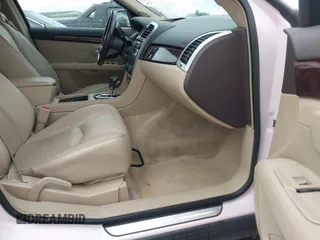 2008 Cadillac SRX AWD with VIN 1GYEE437380128522, listed as a IAAI auction lot 41437453 with 225,763 mi miles. Bid and sale history available at carsss.com. Image 5.