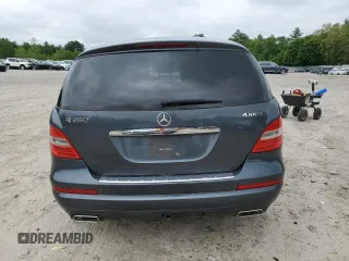 2011 Mercedes-Benz R 350 with VIN 4JGCB6FE5BA118129, listed as a Copart auction lot 58127095 with 160,533 mi miles and Clean title. Bid and sale history available at DreamBid. Image 6.