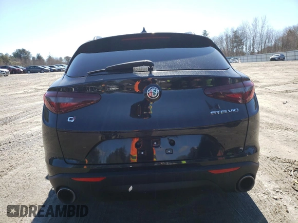 2018 Alfa Romeo Stelvio Sport z VIN ZASFAKPN4J7B87148, wystawiony jako Copart lot #47447985 z przebiegiem 79 898 mil mil oraz Czysty tytuł • Clean title. Historia ofert i sprzedaży dostępna na DreamBid. Obrazek 6.
