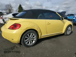 2015 Volkswagen Beetle with VIN 3VW5A7AT9FM816065, listed as a Copart auction lot 45418085 with 94,419 mi miles and Salvage Title. Bid and sale history available at DreamBid. Image 3.