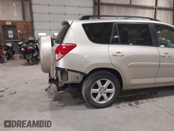 2008 Toyota RAV4 Limited with VIN JTMZK31V585023530, listed as a IAAI auction lot 42434462 with 232,829 mi miles and . Bid and sale history available at DreamBid. Image 17.