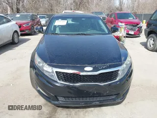 2013 Kia Optima EX z VIN 5XXGN4A7XDG198853, wystawiony jako IAAI lot #41807485 z przebiegiem 87 466 mil mil oraz . Historia ofert i sprzedaży dostępna na DreamBid. Obrazek 6.