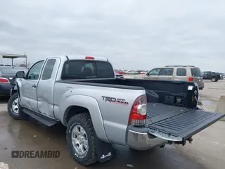 2013 Toyota Tacoma with VIN 5TFUU4EN1DX065356, listed as a IAAI auction lot 41509219 with 122,520 mi miles and . Bid and sale history available at DreamBid. Image 3.
